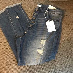 Kancans Distressed Jeans